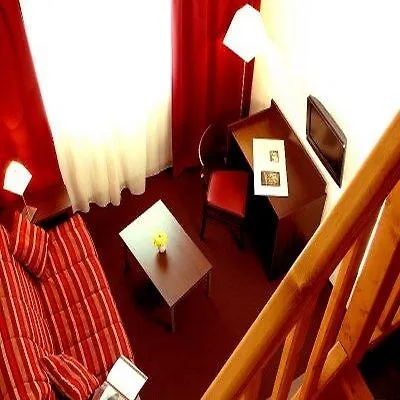 公寓式酒店 格勒诺布尔阿乐皮斯普公寓式酒店 格勒诺布尔