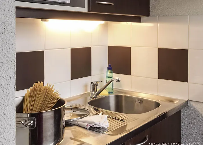 Appartea Alpexpo Aparthotel 2*