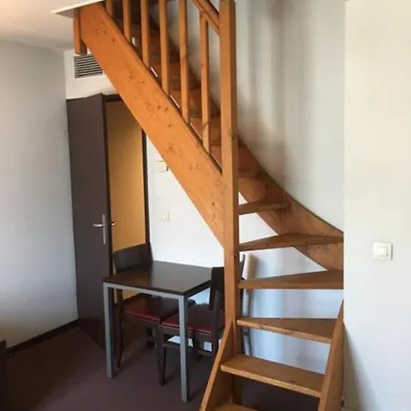 Appartea Alpexpo Aparthotel 2*